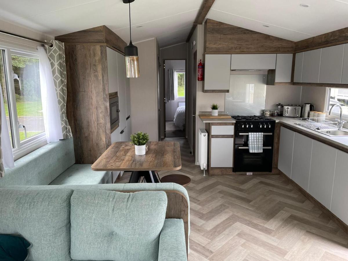 Swarland Lazy Bear Lodge Northumberland מראה חיצוני תמונה